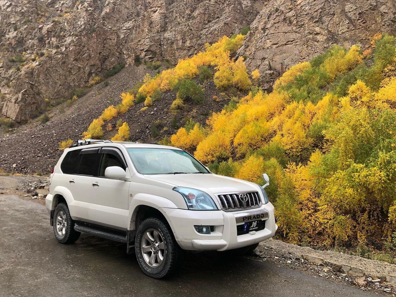 Tz prado - Skardu car rental